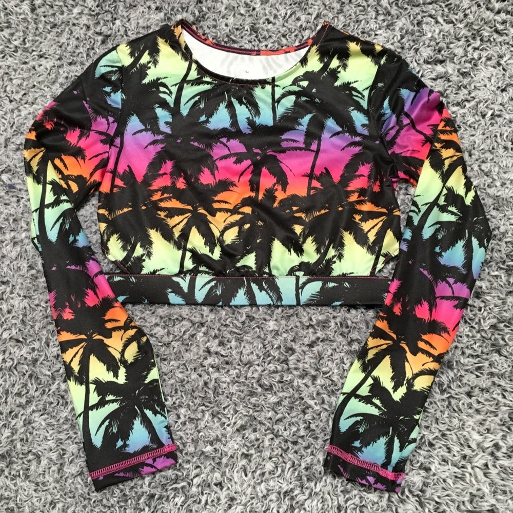 Art Class Girls' M (8) Long Sleeve Crop Ombre Design Rash Guard Swim Top